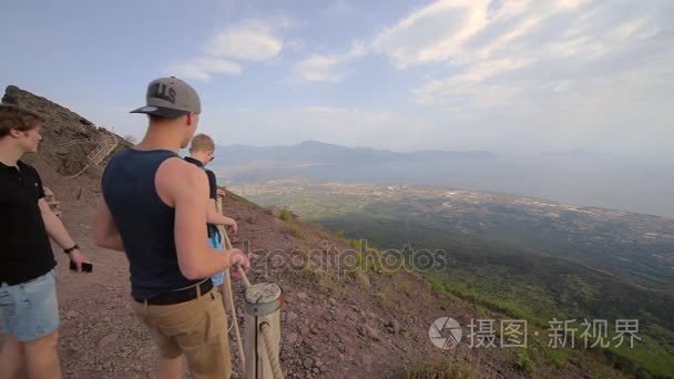 摄于内存维苏威火山视频