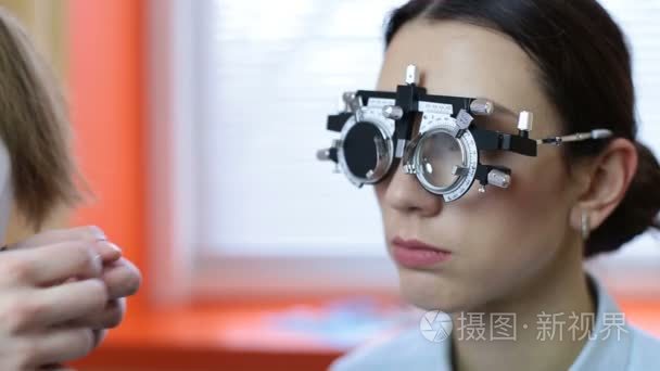 眼镜镜片测定设备视频