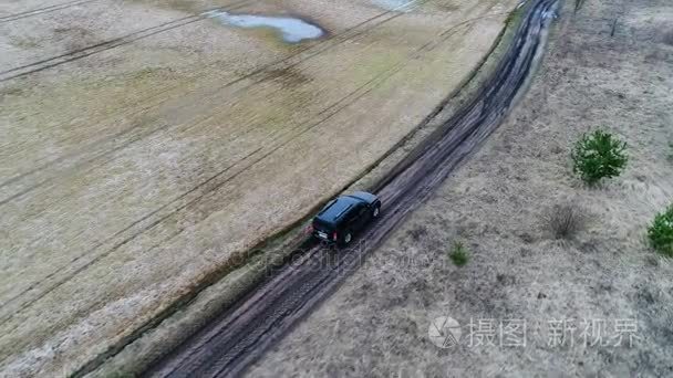 Suv 越野车辆在提起