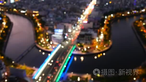 夜间在道路上的散景灯视频