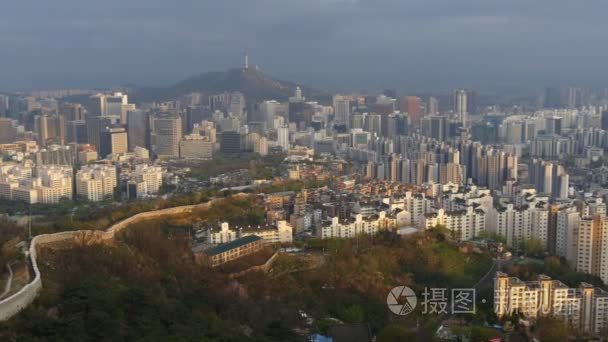 韩国首尔天际的摇镜拍摄视频