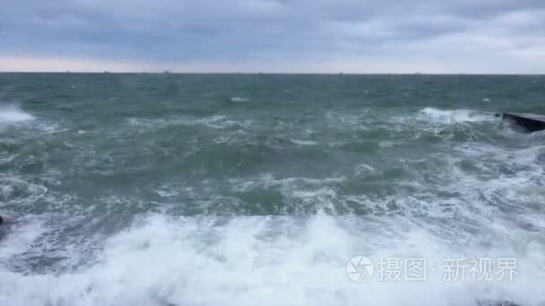 波涛汹涌的海面波浪视频