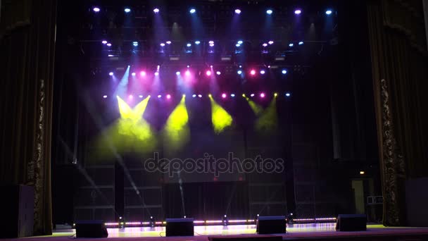 Colour stage. Colorful Stage и ее шипы. Colorful Stage развивает реакция.