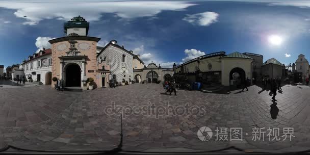 观的鹅卵石广场亚斯纳山 360 vr 视频复活节游到琴修道院文化休息在历史性纪念碑的波兰春天阳光明媚的一天