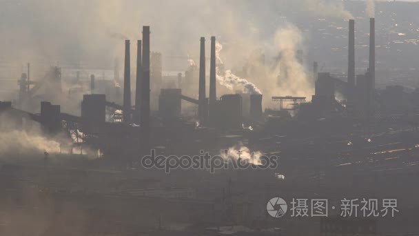 通过黑烟排放冶金厂大气污染视频