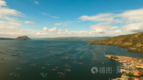 鱼类养殖湖塔尔。菲律宾吕宋岛