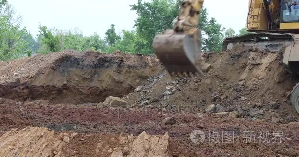 挖土与重型设备视频