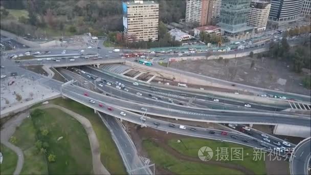 在圣地亚哥，智利公园、 建筑物、 道路和城市景观的航拍照片