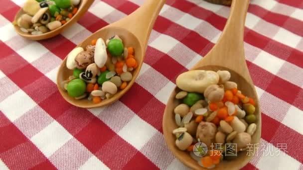 豆类食品美味又健康的自然融合视频