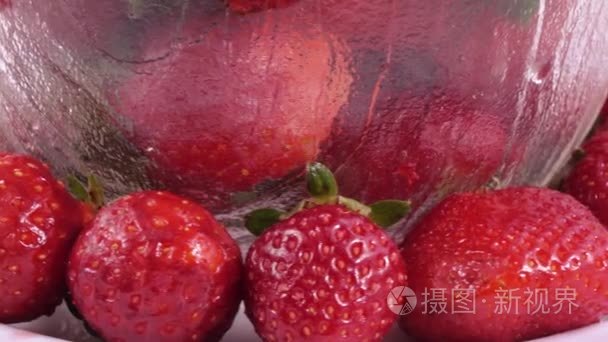 莓果的草莓视频