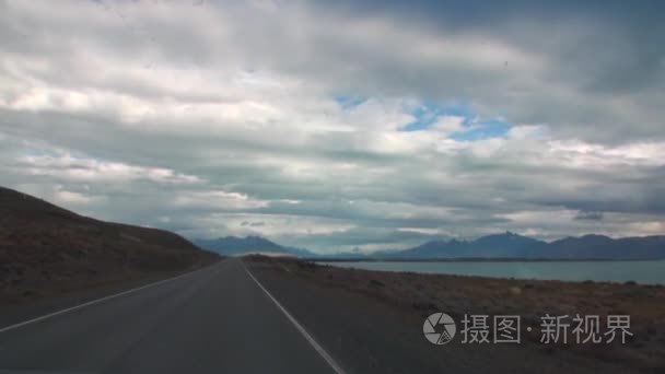 山和在阿根廷海岸线大洋路视频