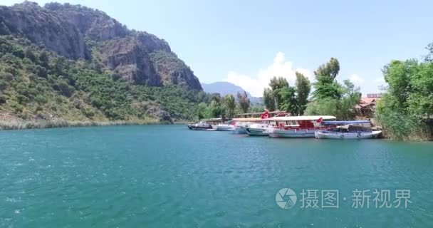 旅游船达尔扬河视频