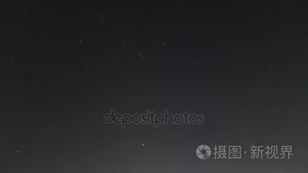 时间流逝的夜空中繁星点点运动视频