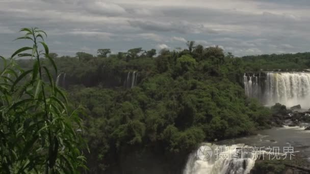 伊瓜苏瀑布巴西阿根廷视频