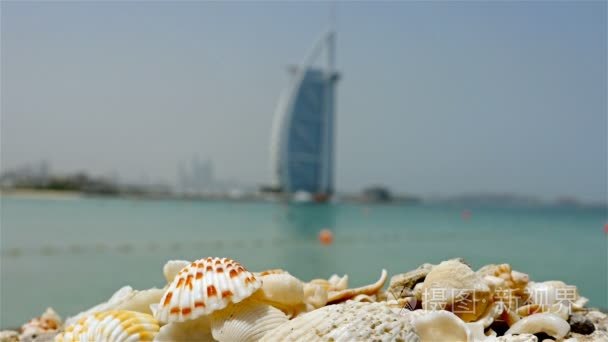 迪拜，阿拉伯联合酋长国2017 年 5 月 5 日 Burj al 阿拉伯开放海滩和标志性阿拉伯塔酒店，最标志性的迪拜，阿拉
