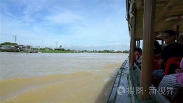 在泰国的 Koh Kred，泰国-7 月 2017年： 湄南河的海滨风光