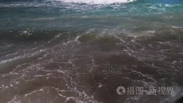 海上风暴即将来临视频