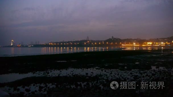 晚上的沙滩夜景视频