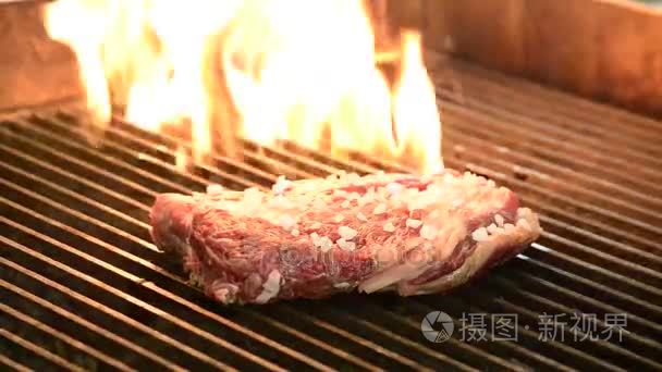 烧烤肉牛排视频