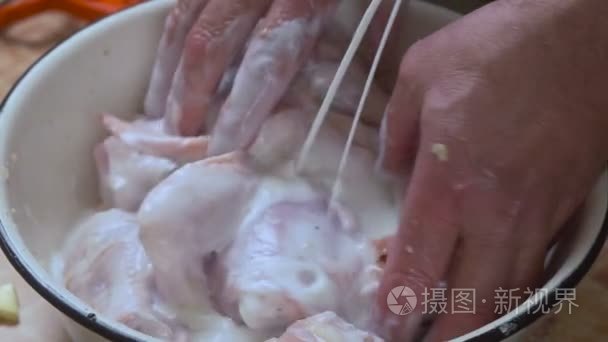 腌制肉鸡慢动作