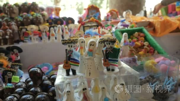 微型糖果鬼怪和骷髅亡灵节展出视频