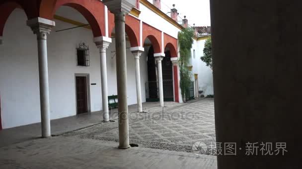 La Casa Pilatos 彼拉多房子 是塞维利亚，西班牙永久居留的南纳塞利公爵，文艺复兴时期的意大利语和 Mudeja