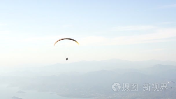 博德鲁姆土耳其格之滑翔伞运动视频