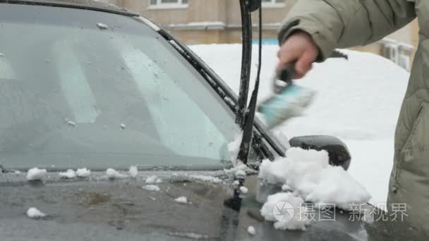 雪从人清洗车视频