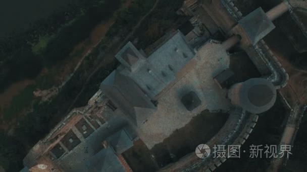 老城堡上河银行空中无人机画面视频