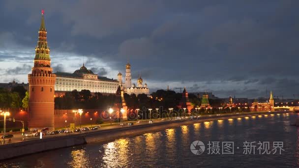 克里姆林宫堤防夜景视频