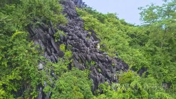 山上登山视频