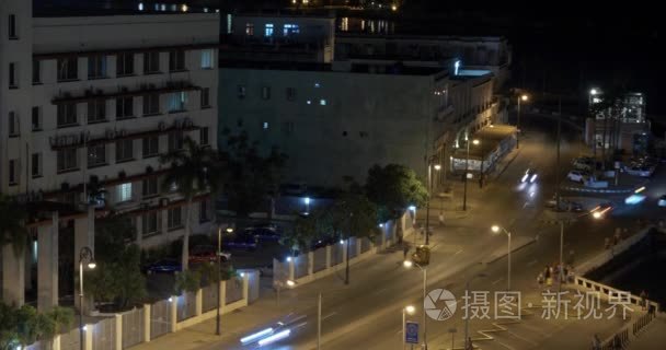 古巴哈瓦那港交通时差夜景