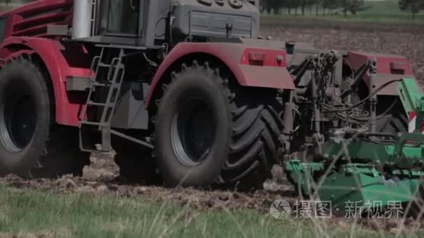 农业机械播种和培育场视频