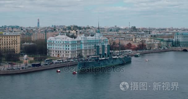 极光巡洋舰在圣彼得斯堡