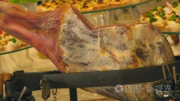 自助餐  餐桌  食物  宴会  水果  肉类