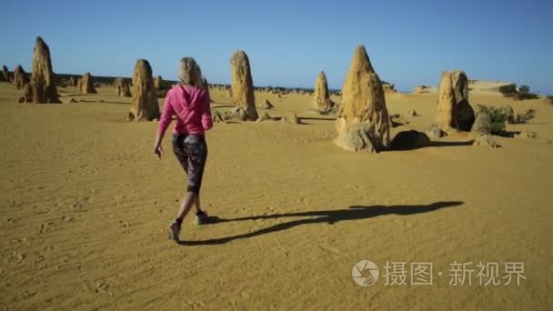 顶峰沙漠沃克视频