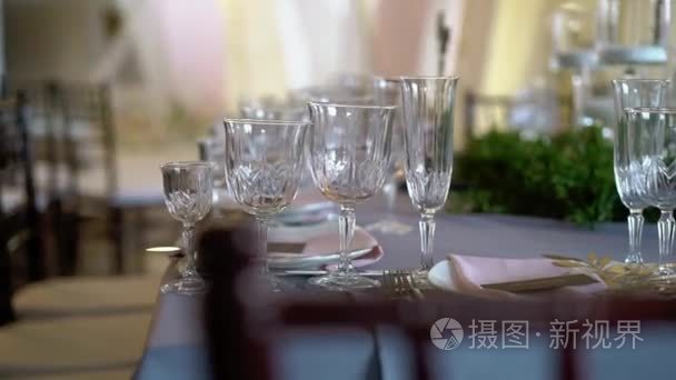 餐桌庆典装饰视频