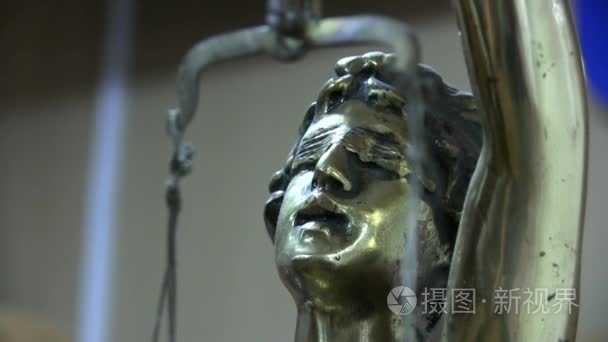 正义女神的雕像视频