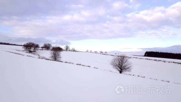 美丽的农村乡村冬季景观视频