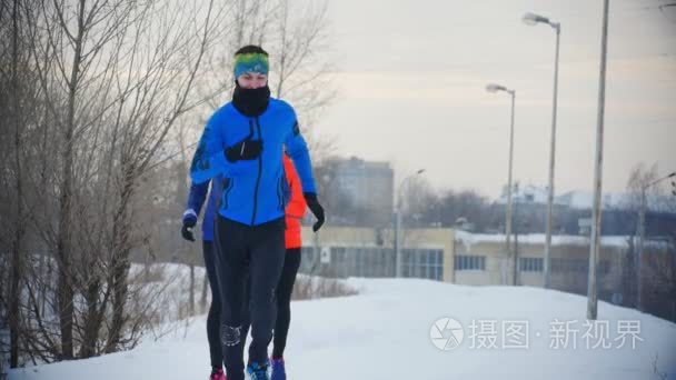 冬季森林运动员群的慢跑研究