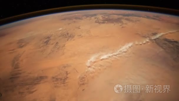 从太空中撒哈拉沙漠和地中海视频