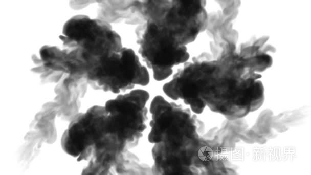 黑色墨水溶解在水中的白色背景与 luma 哑光。3d. 计算机模拟渲染。V2 大量的墨水流形成圆形结构视频