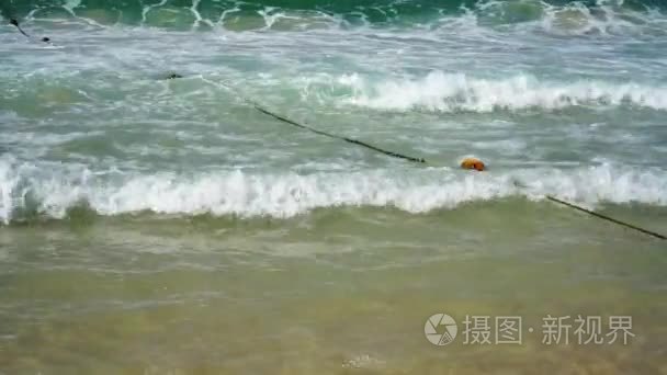 海浪在沙滩假日背景视频