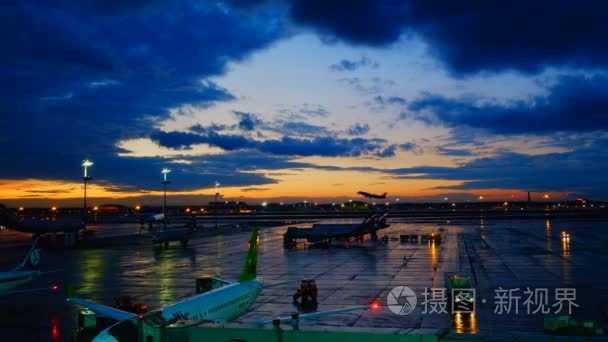 日落国际机场景观视频