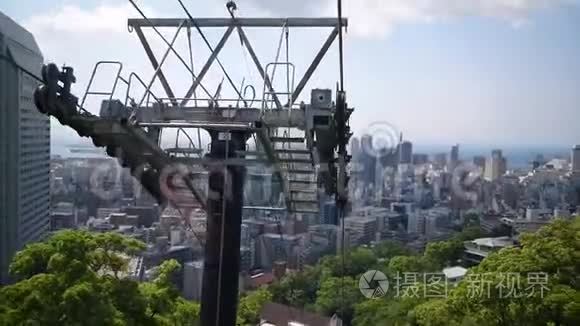 从索道俯瞰神户的城市景色视频