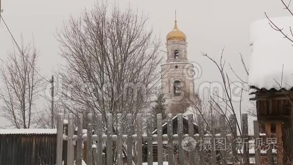 俄罗斯冬天的农村生活视频