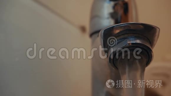 水流缓慢运动视频