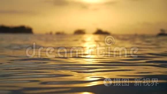 下午平静的海水视频