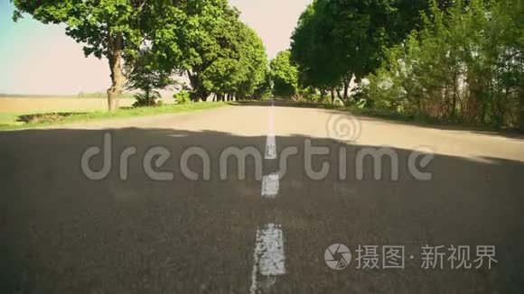 乡村道路的阳光视频