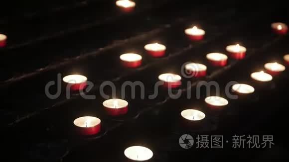 祭坛上有祈祷蜡烛视频